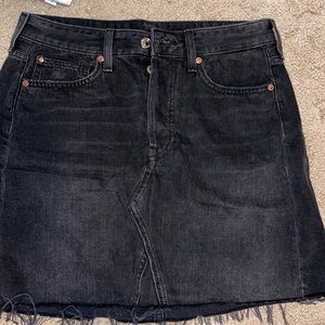 H&M black jean skirt